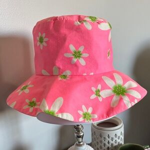 Vintage 1960s-1970s Floral Neiman Marcus floppy bucket hat RARE!!